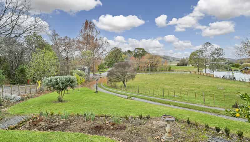 19 Kenderdine Road, Elsthorpe