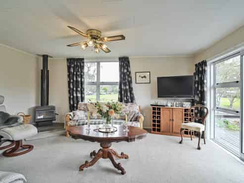 19 Kenderdine Road, Elsthorpe