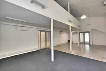 Versatile warehouse plus showroom/office in Parnel
