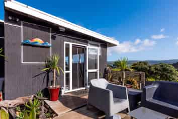 29 Koutu Point Road, OPONONI