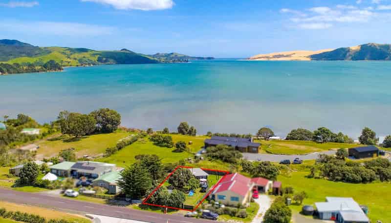 29 Koutu Point Road, OPONONI