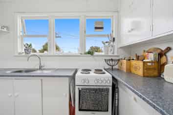 7/37 Guthrie Street, Waterloo