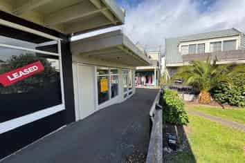 Last Available Unit in the Copperfield Complex!