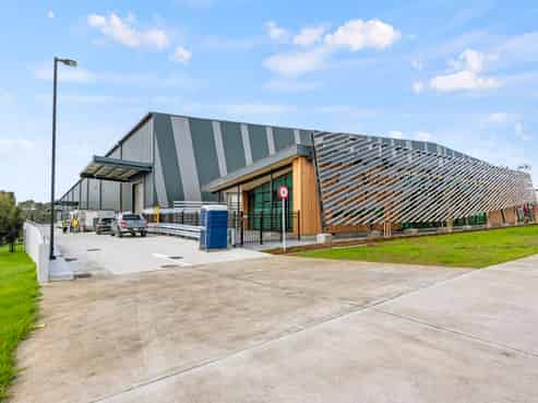 Brand New 5,171 Sqm Warehouse + Office!