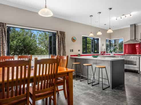 31 Meadow Vale, Coastlands