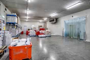 Freezer and Cool Stores with Covered Loading