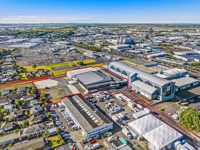 Industrial Facility in Prime Ellerslie Location