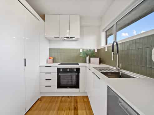 8/418 Sandringham Road, Sandringham