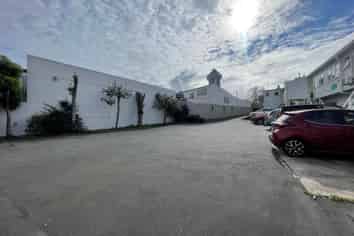 COMMERCIAL FREEHOLD LOT + BUSINESS FOR SALE!!
