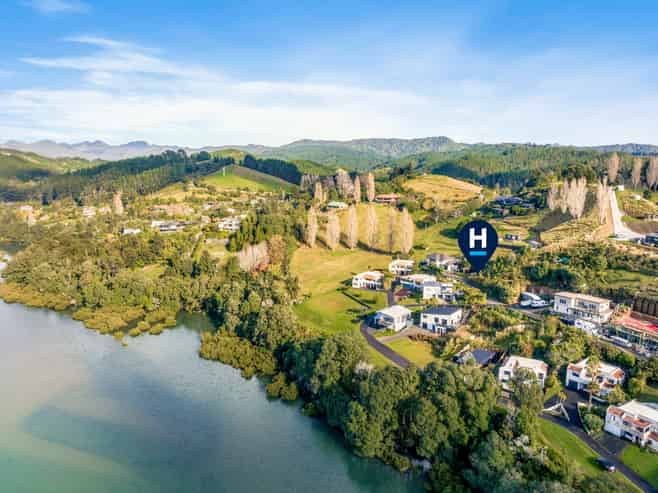 15/135 Waireka Place, Whangamata