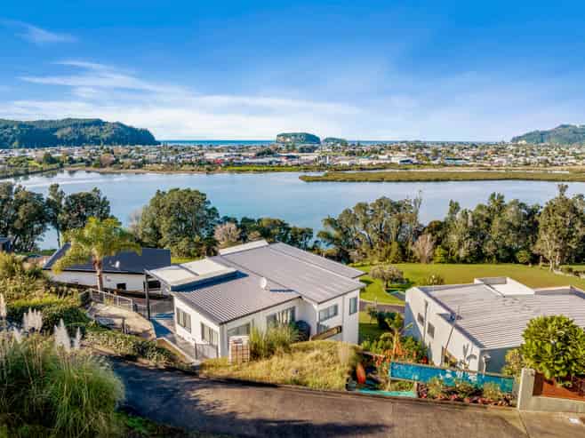 15/135 Waireka Place, Whangamata