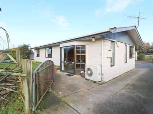 88 Dunbeath Crescent, Kew