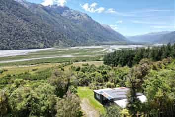  4730 Otira Highway, Jacksons
