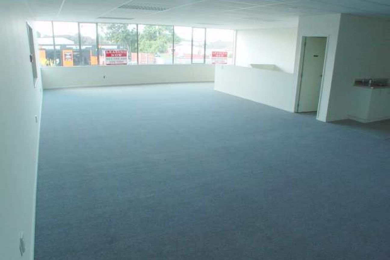Immaculate High Stud Warehouse in Otahuhu | 590 m² - View 4