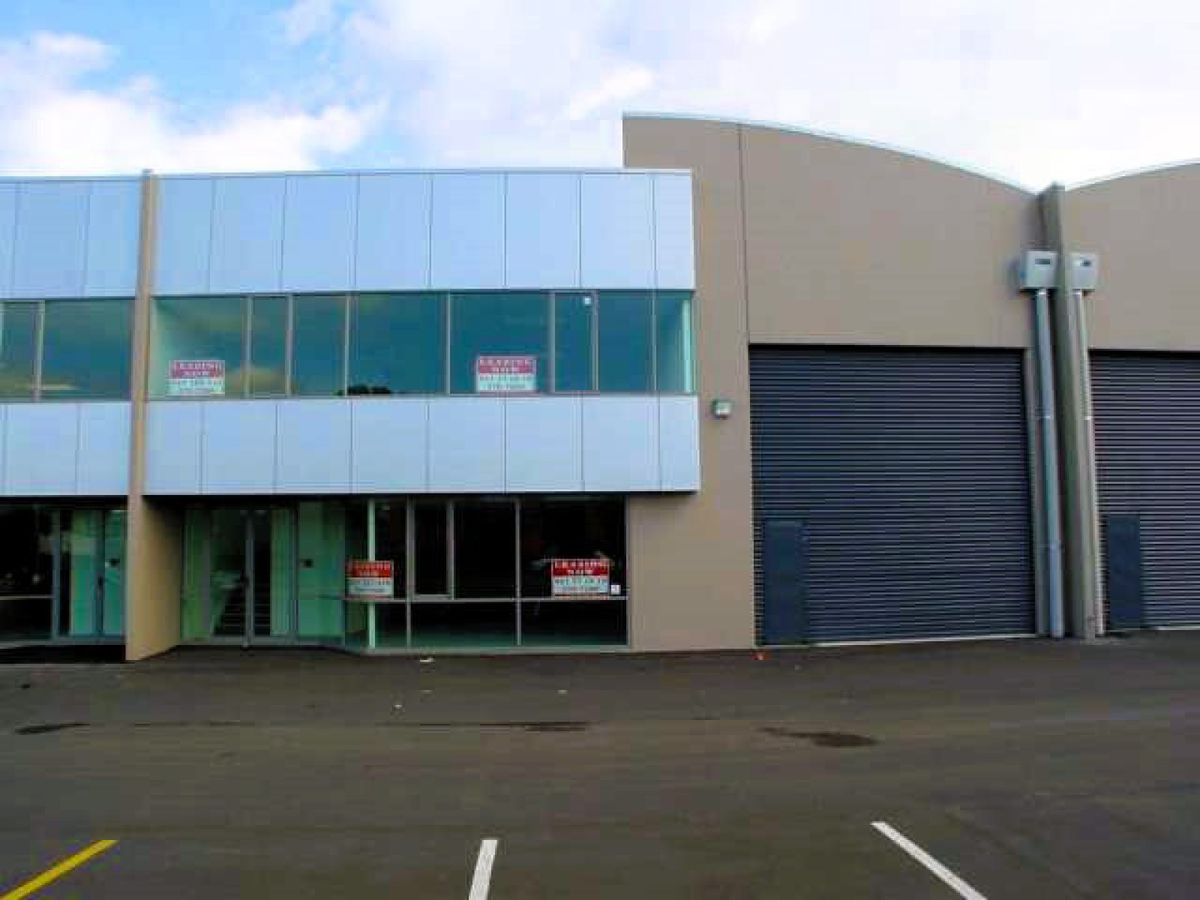 Immaculate High Stud Warehouse in Otahuhu | 590 m²