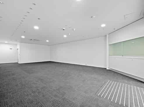Centre of Market Street for Lease!