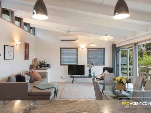 442 Huia Road, Laingholm