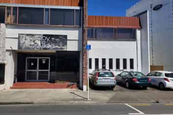 High Profile Ground Floor Unit For Lease