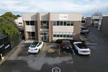 Tidy Affordable Office Space