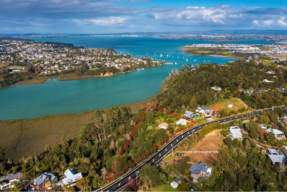 61 Upper Harbour Drive, Greenhithe, North Shore City For Sale