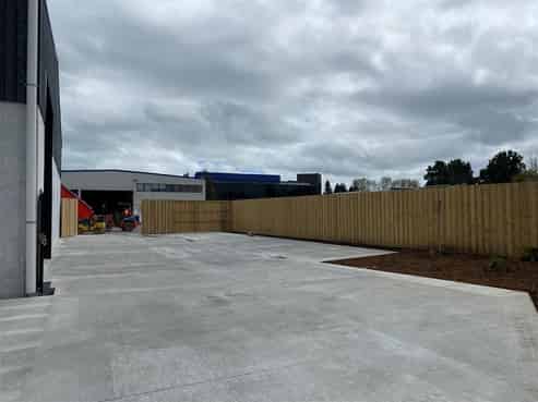 BRAND NEW INDUSTRIAL WORKSHOP