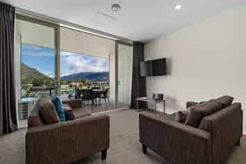 311/24 Hawthorne Drive, Frankton