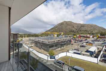 311/24 Hawthorne Drive, Frankton