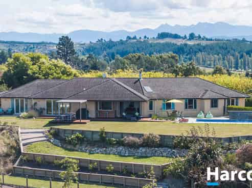 19 Westdale Road, Redwood Valley