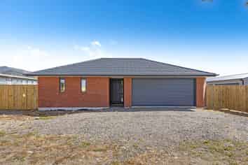 143 Fitzherbert Street, Featherston