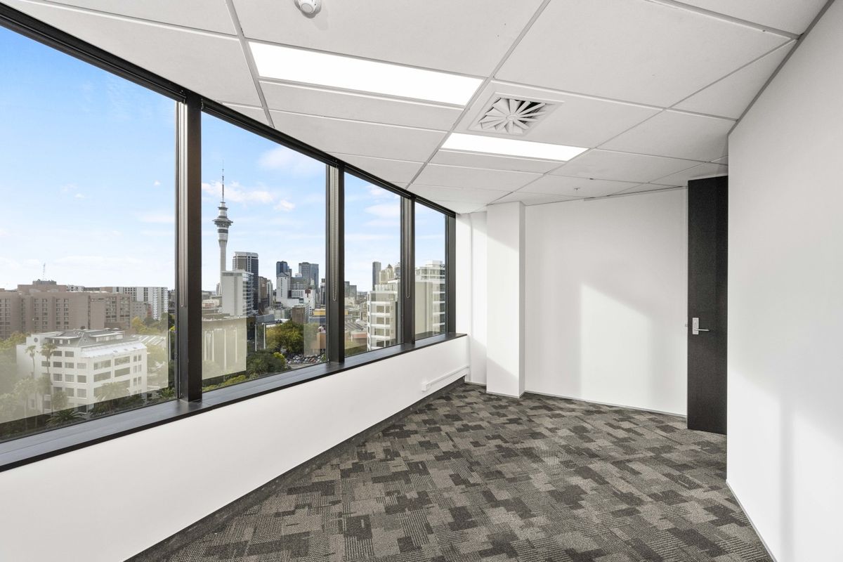 Top Floor Office - Views & Parking - Visning 4