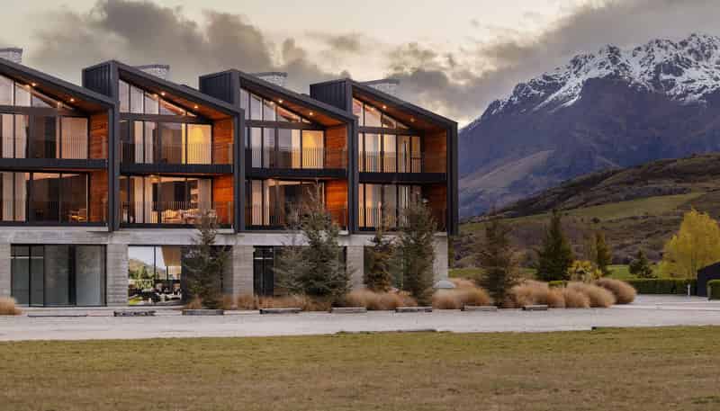 13 McAdam Drive, Jacks Point