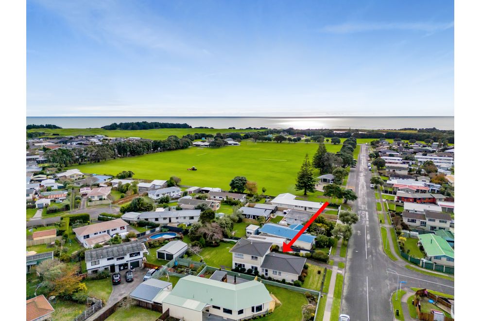 17 Smeaton Road, Bell Block, New Plymouth For Sale realestate.co.nz