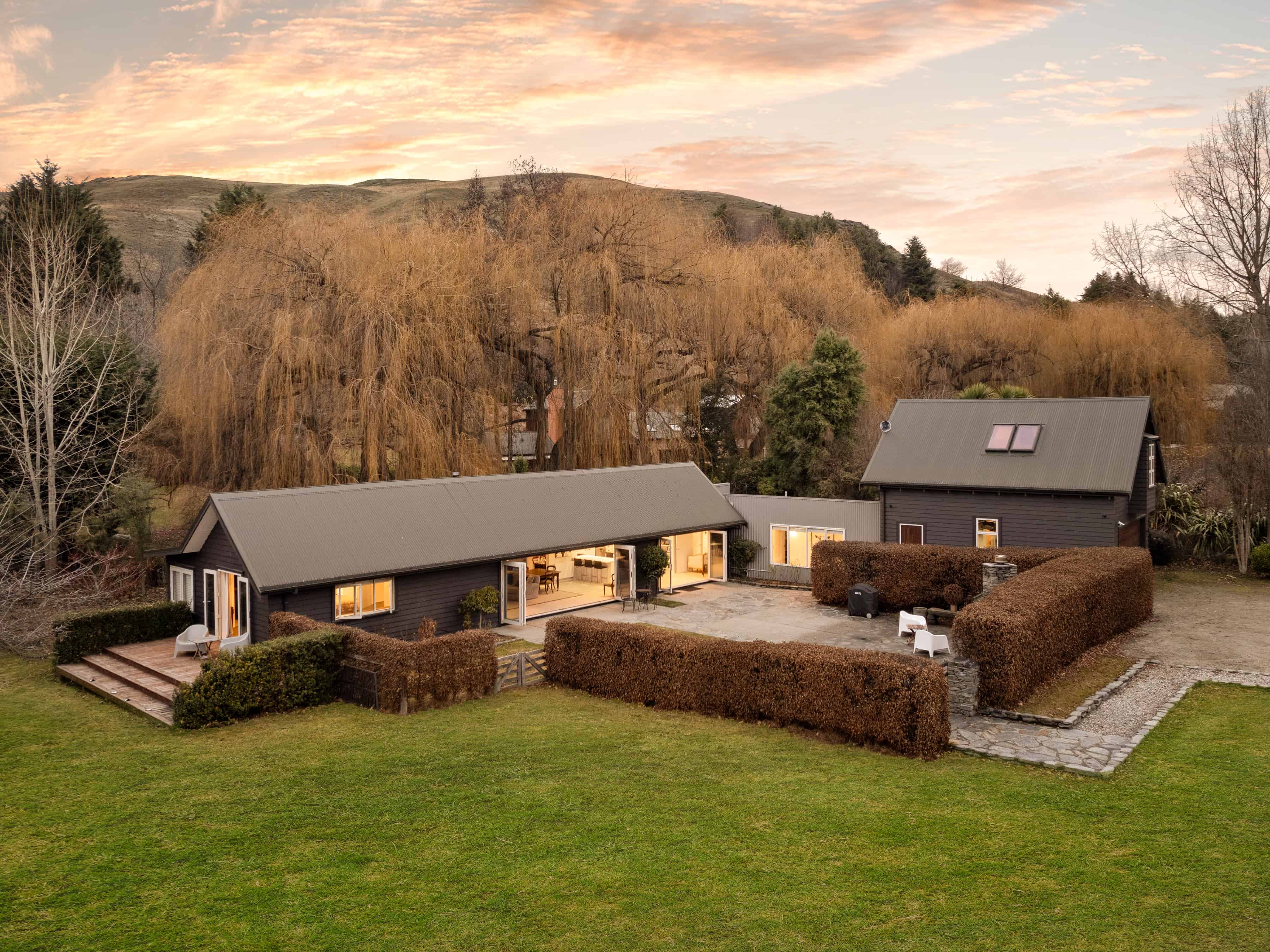 Dalefield/Wakatipu Basin Homes and Real Estate for Sale realestate.co.nz