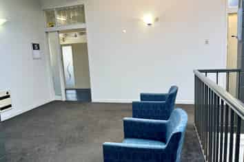 81M² OFFICE FOR LEASE
