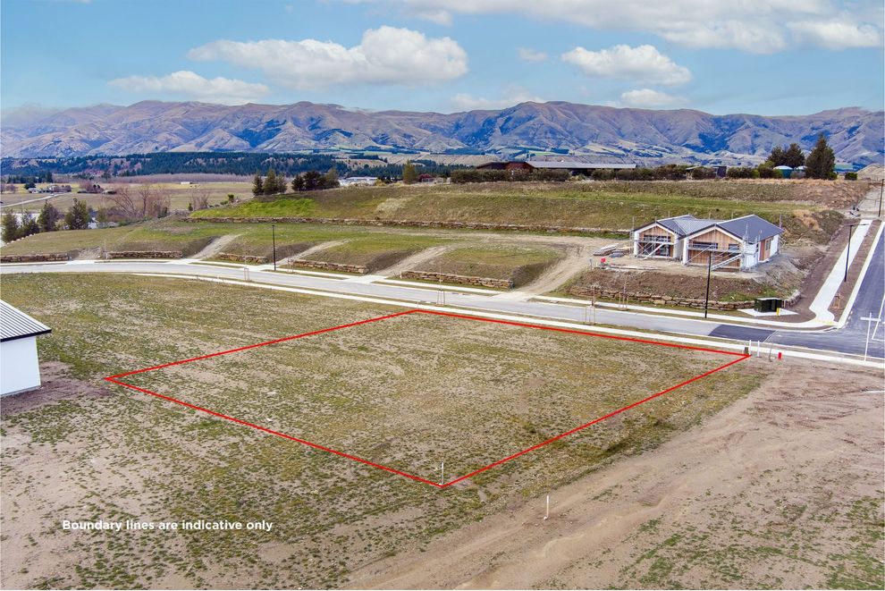 6 Lake McKay Drive, Luggate, Wanaka For Sale realestate.co.nz