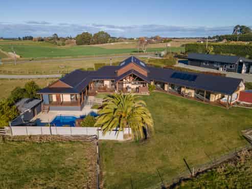 266 Beaconsfield Road, Fairview