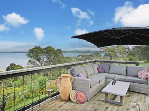 50 Ronald Avenue, Glenbrook