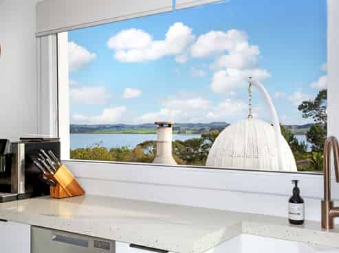 50 Ronald Avenue, Glenbrook