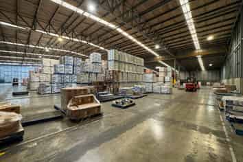 4,954sqm High Stud Industrial Facility For Lease