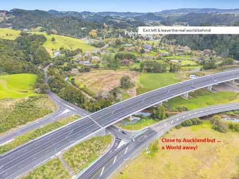 9/10+13/11/16-18 Sugarloaf Close, Puhoi
