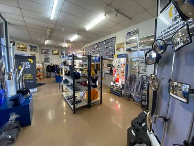 Central High-Profile Workshop or Warehouse