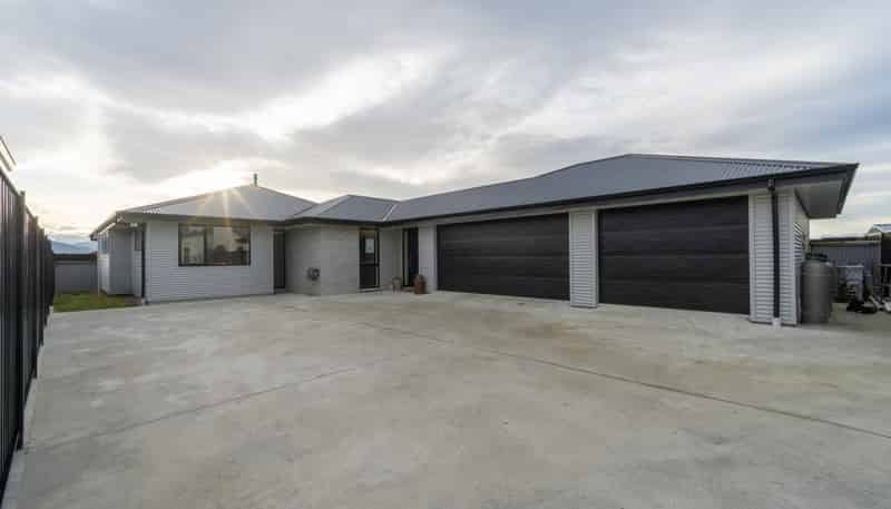 5 Millar Place, Te Anau