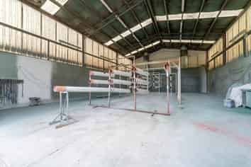 Zoned heavy industrial in Redruth
