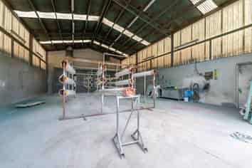 Zoned heavy industrial in Redruth