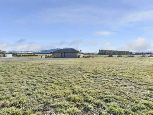 260D Foothills Road, Okuku