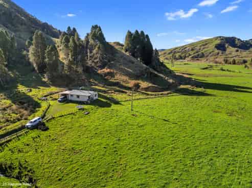 23 Hapurua Road, Ohura