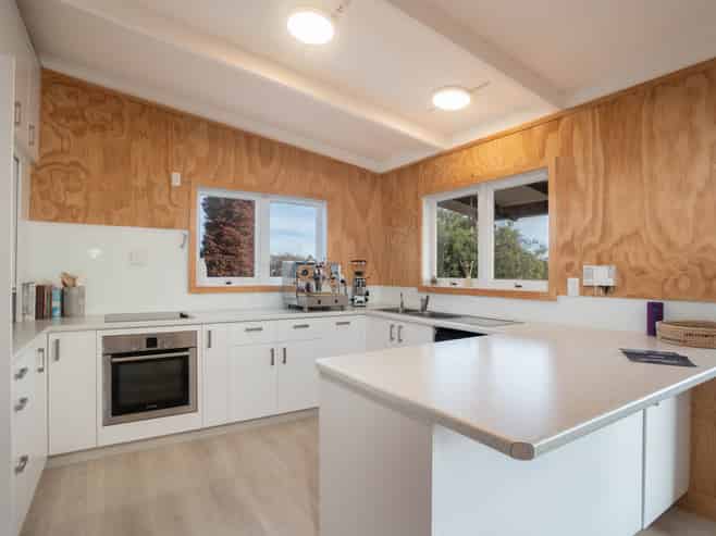 14 Parata Street, Two Mile Bay