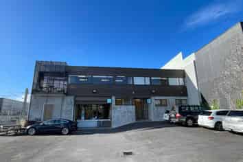 CENTRAL WAREHOUSE / OFFICE
