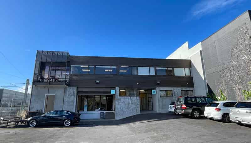 33 George Street, Mount Eden