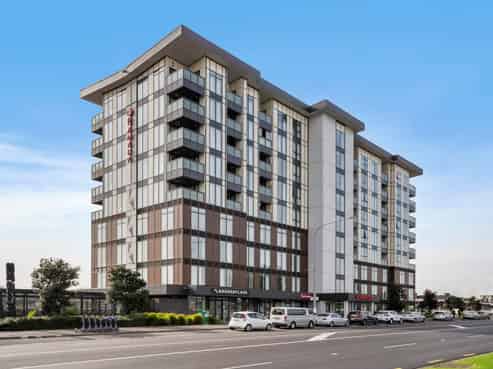 705/770A Great South Road, Manukau